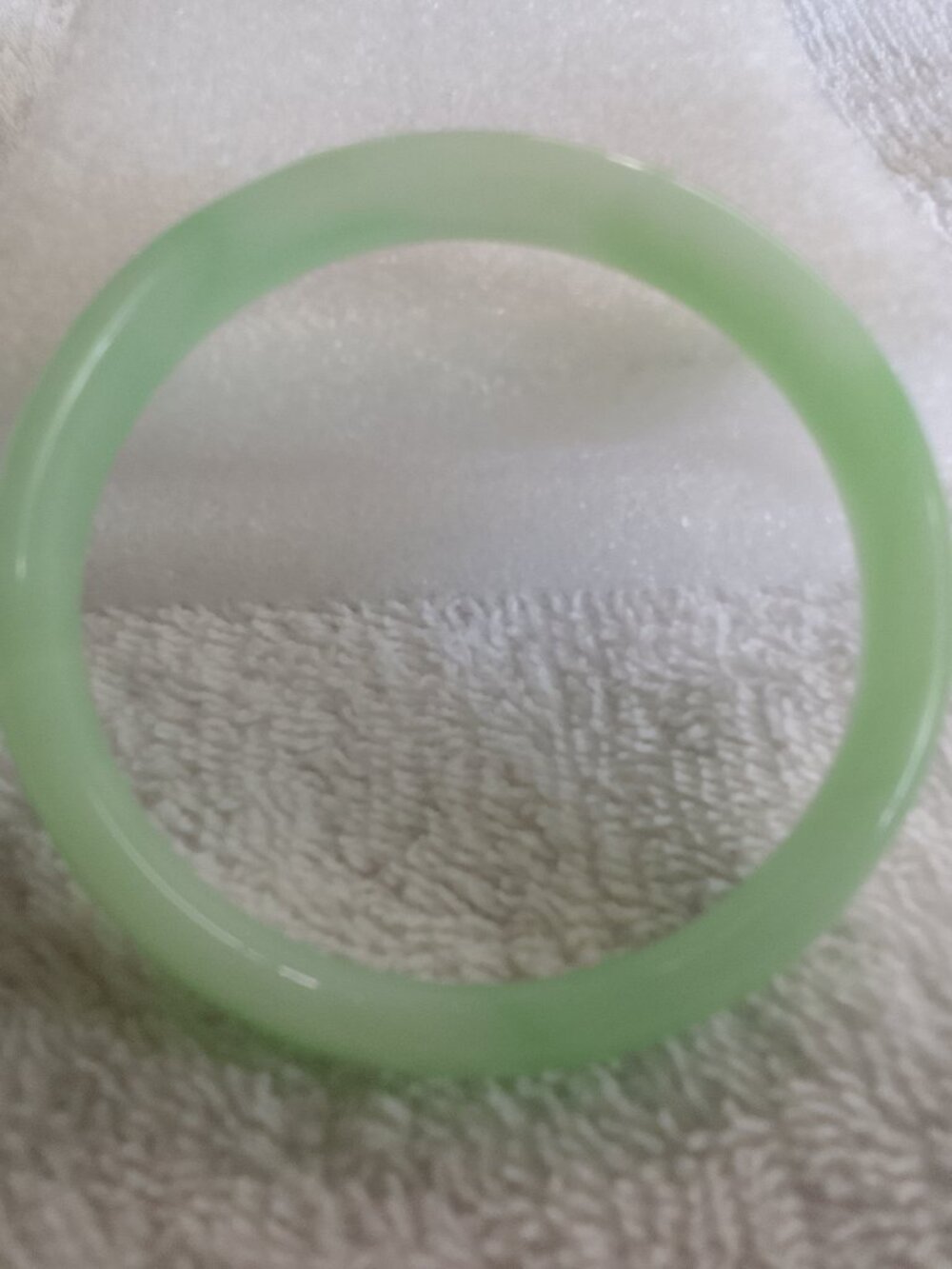 Well-designed luxury high-quality beautiful bracelet brand new